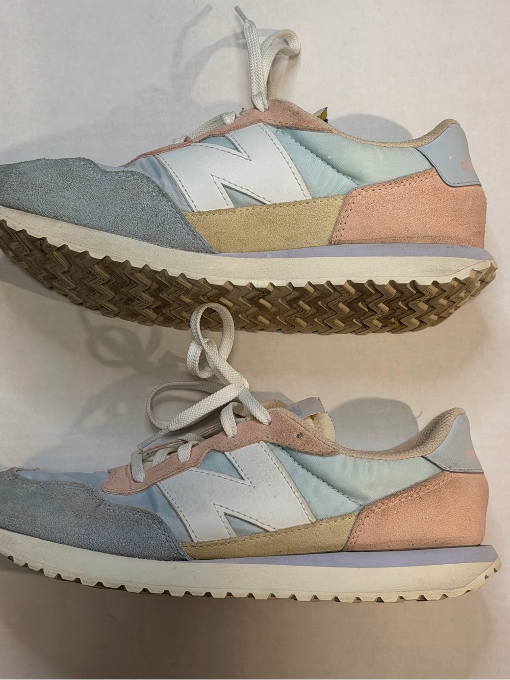 New Balance 237 Pastel Pink Blue White Suede Women Size 6.5 GUC GS237PC